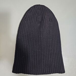 Men's Black Ribbed Knit Beanie